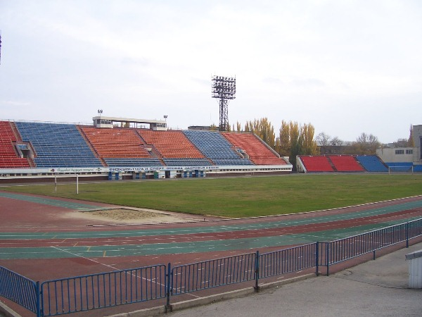 Stadion Lokomotiv (Saratov)
