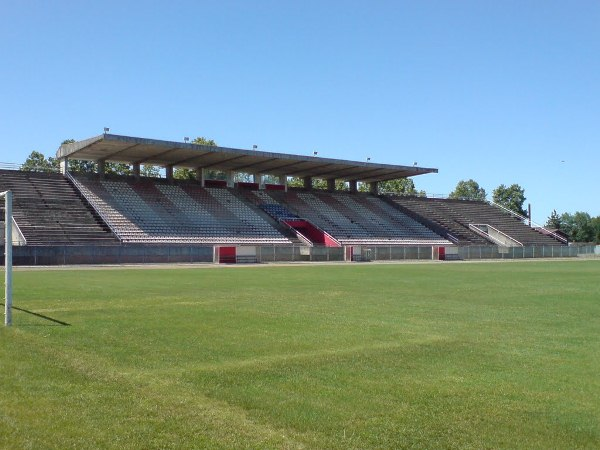Gradski Stadion (Gradiška)