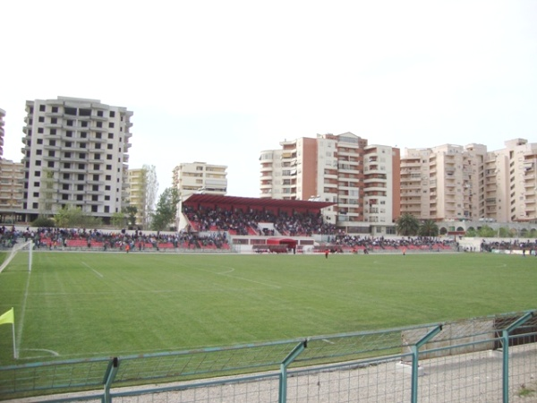 Stadiumi Flamurtari (Vlorë)