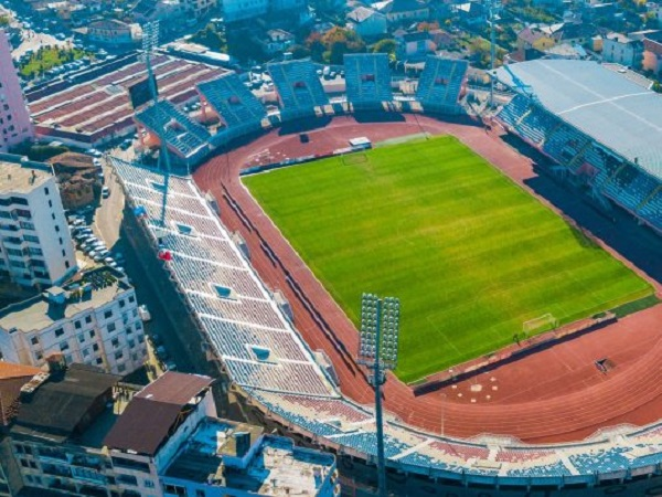 Stadiumi Loro Boriçi (Shkodër)