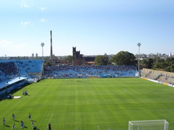 Estadio Julio César Villagra