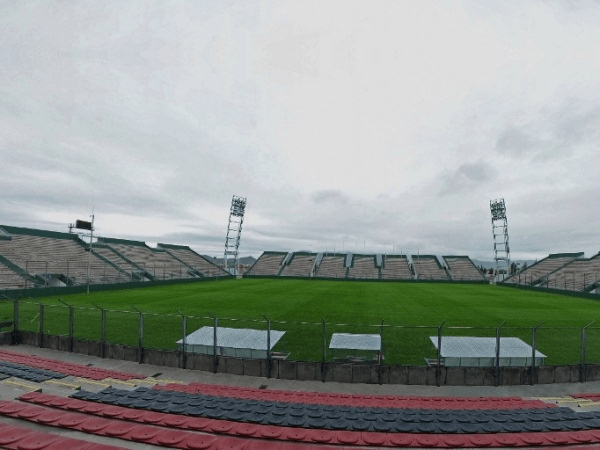 Estadio Padre Ernesto Martearena (Ciudad de Salta, Provincia de Salta)