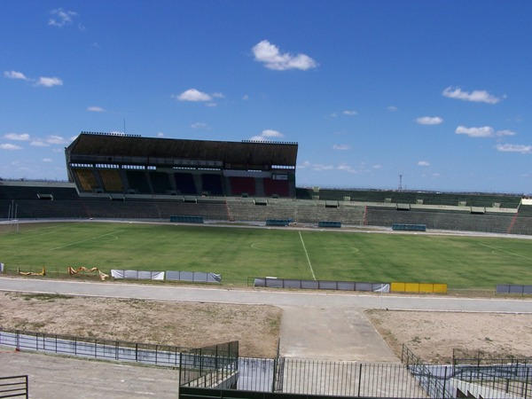 Estádio Governador Ernani Sátyro (Campina Grande, Paraíba)