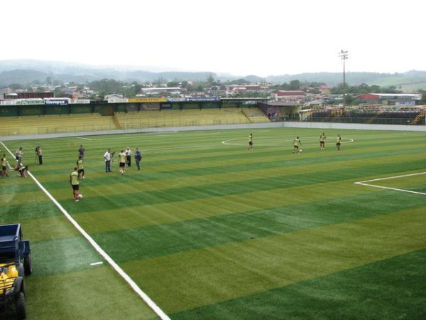 Estadio Carlos Ugalde Álvarez