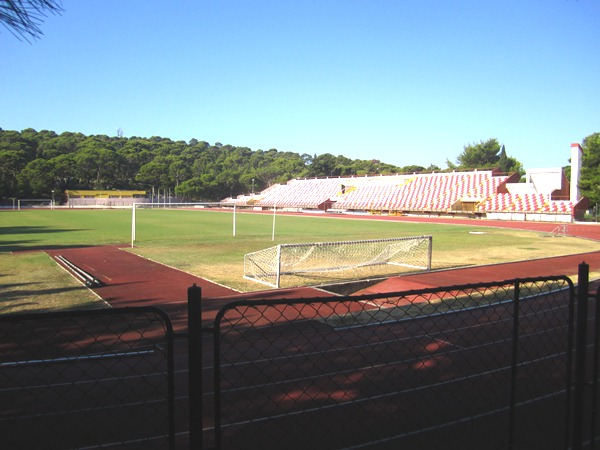 Gradski sportski centar (Makarska)