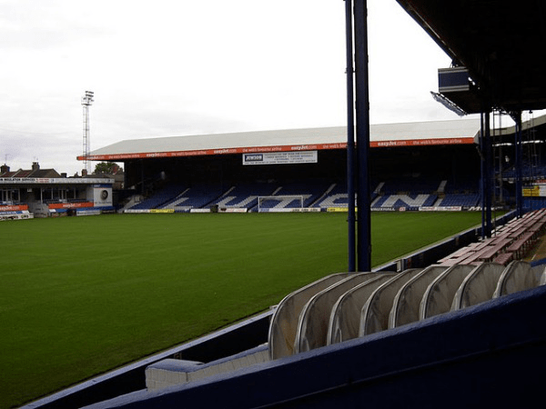 Kenilworth Road Stadium (Luton, Bedfordshire)