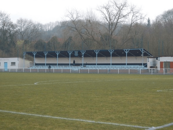 Stade Nicolas Coupé