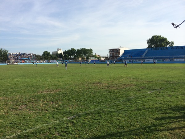 Estadio Gigante de Villa Fox (Zárate, Provincia de Buenos Aires)