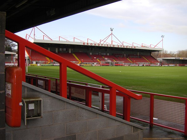 Broadfield Stadium (Crawley, West Sussex)