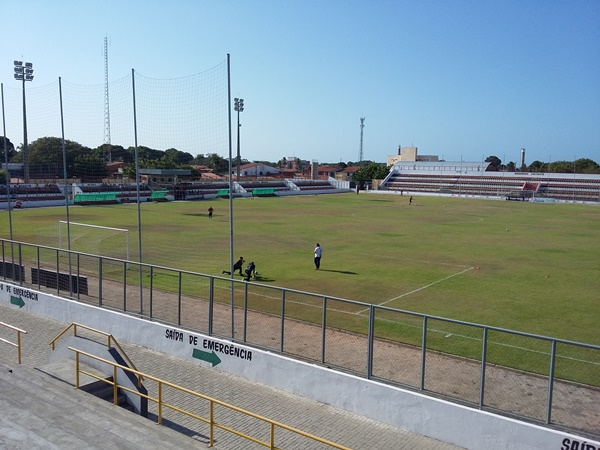 Estádio Municipal Raimundo de Oliveira Filho (Caucaia, Ceará)