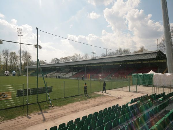 Stadion Oporowska