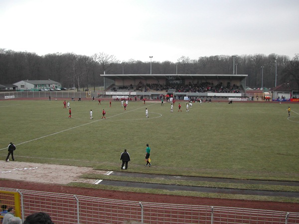 Herbert-Dröse-Stadion (Hanau)