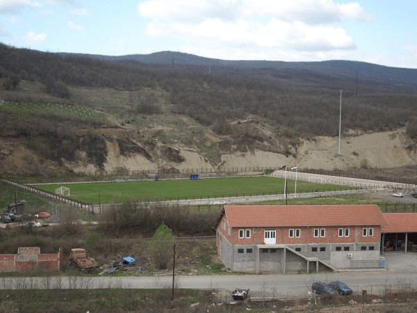 Stadion u Žitkovcu (Zvečan)