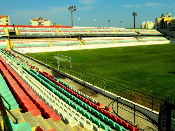 Estádio José Gomes (Amadora)