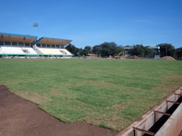 Phichit Stadium (Phichit)