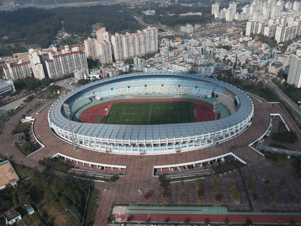Uijeongbu Stadium (Uijeongbu)